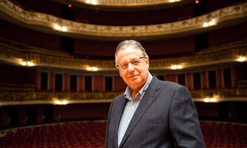 Maestro John Neschiling Diretor Artístico e maestro titular da Orquestra Sinfônica de São Paulo do Theatro Municipal de São Paulo